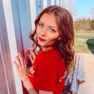 elaina_jade's tweet photo. #NewProfilePic https://t.co/IR13mxPAPw