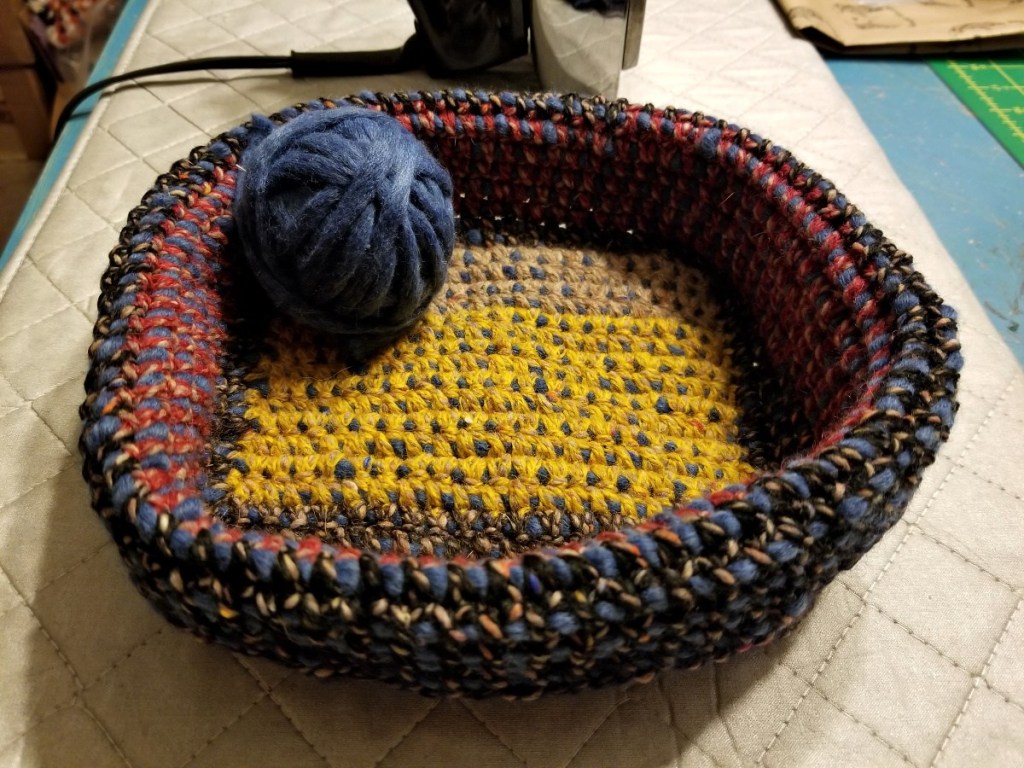 Teadoddles's tweet photo. Happy Scrappy Yarn Challenge for March https://t.co/XNbidiDXJo https://t.co/kQOtV9f7MZ