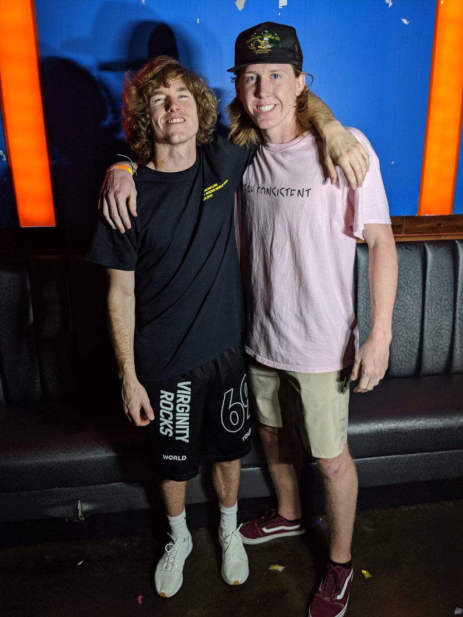 stayconsistentc's tweet photo. @DannyDuncan69 let's talk about a deal? 
https://t.co/qsqeipmRfV 
#stayconsistentcc #dannyduncan #dfd #pinktee https://t.co/NGqSWggkDx