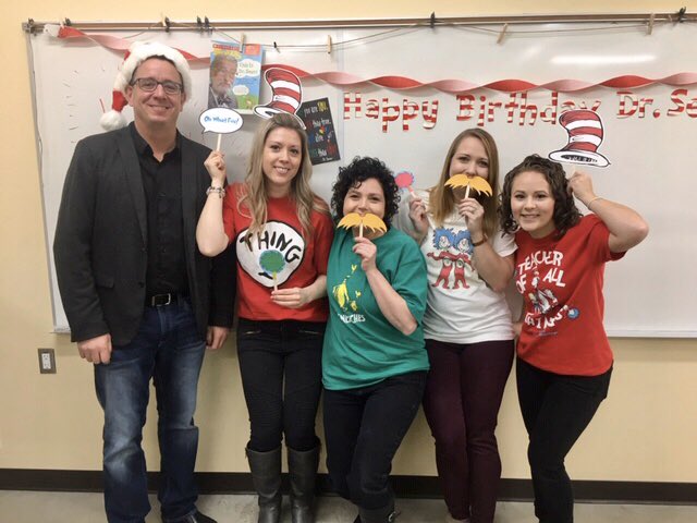 lauramccalmon's tweet photo. Had a blast celebrating Dr. Seuss’ Birthday! Thanks to @UnitedWayRegina, BlueSky Financial Planning and the many volunteers for making this a special experience! @RCSD_No81 @SacredHeartRCSD #grittograd https://t.co/AAt7zUp7WL