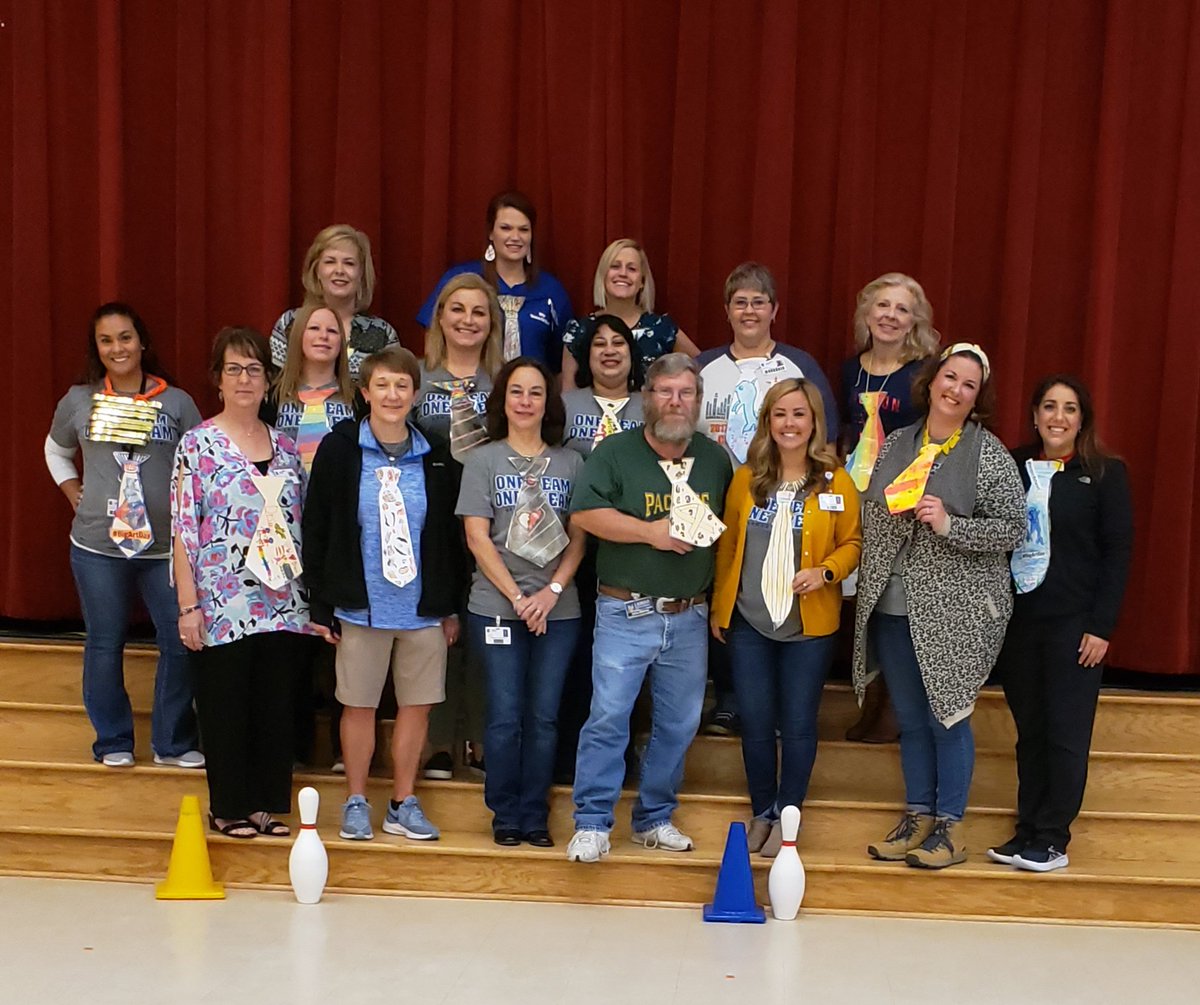 MeganPeppers's tweet photo. @LamarElemCISD @ConroeFineArts #BigArtDay20
#ArtTiesUsTogether
#BigArtDay
#ConroeFineArts
#TAEA
#CISDinspires
#lamarleopards
#leopardstweet
#CISDcreates https://t.co/5GAC5QACIr