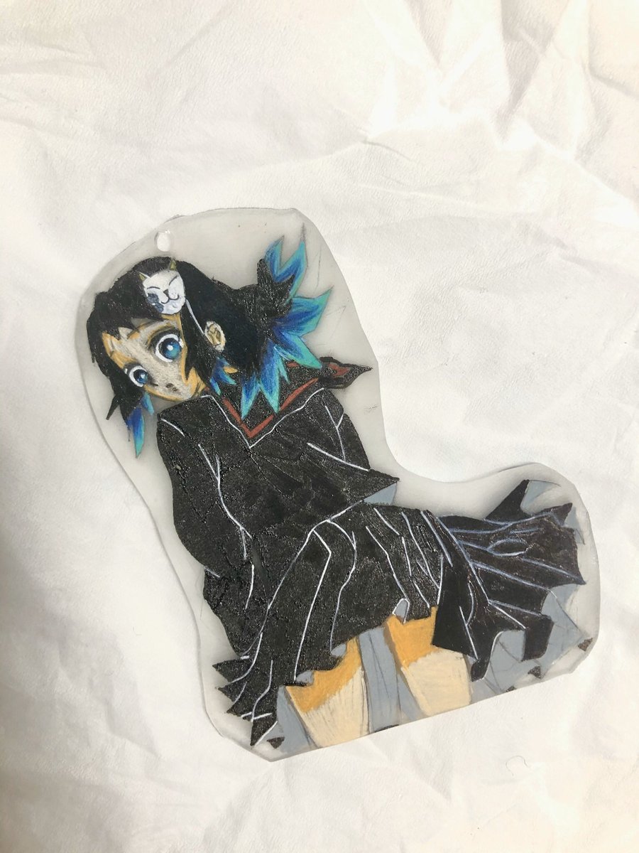 学校もお休みでお外にも出られないから毎日レジンプラ板作ってまーす 大好きな鬼滅の刃 鬼滅の刃 時透無一郎 真菰 冨岡先生 キメツ学園 プラ板 レジン ツイレポ