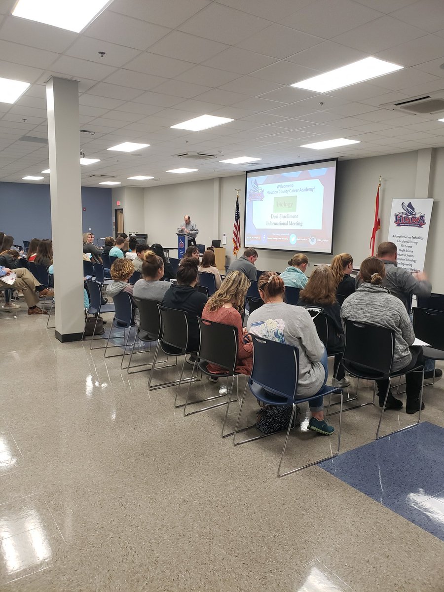 WCCDualEnroll's tweet photo. HCCA is hosting the first of two parent nights to inform students and parents about dual enrollment. We are so appreciative of our partnerships! @WCCDualEnroll @HCCAdothan @wccdothan https://t.co/mTcOtIEgmc