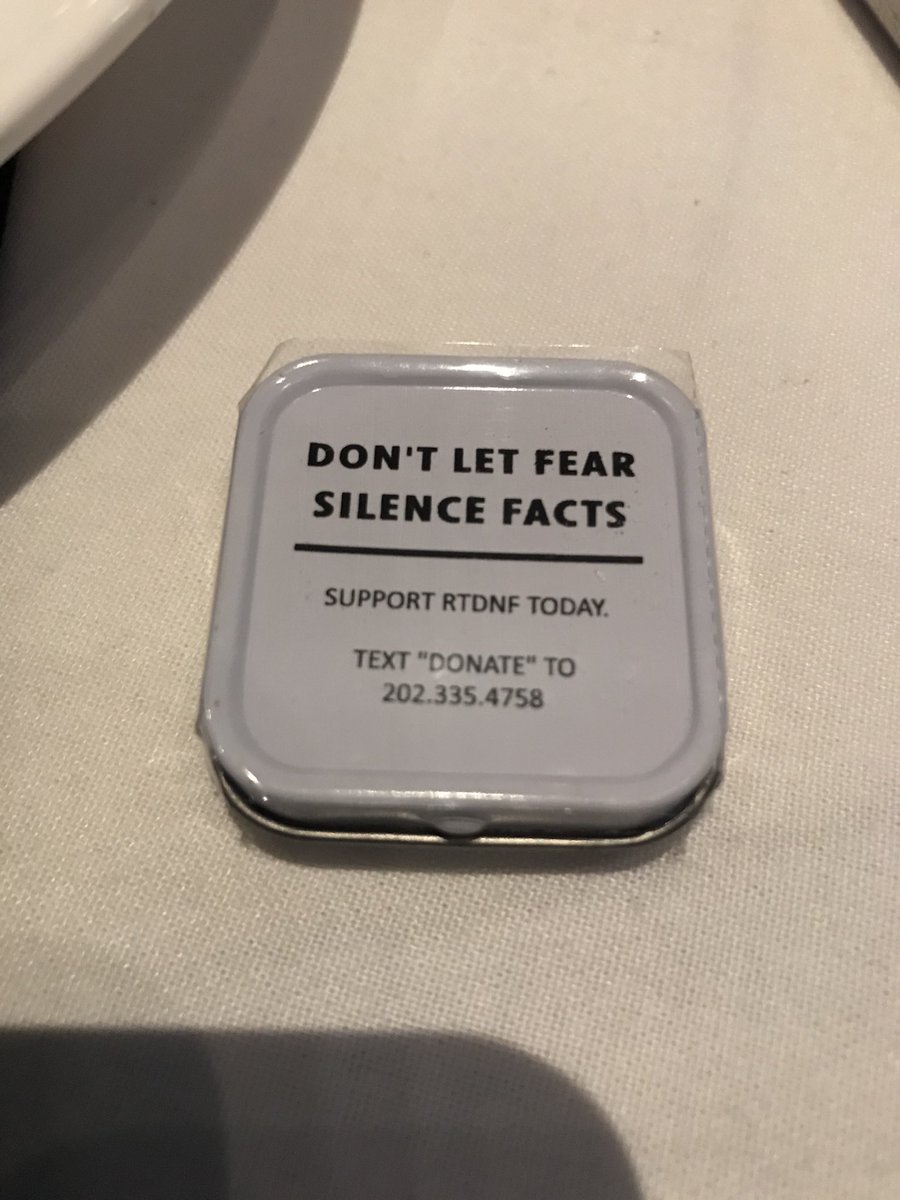 NewsGin's tweet photo. Words speak volumes #rtdna ⁦@RTDNA⁩ #FirstAmendment https://t.co/R1fFjwUuDT
