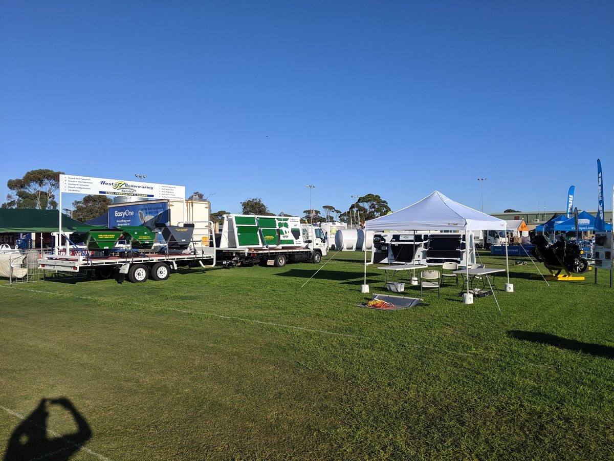 tristan_westoz's tweet photo. Come say g'day at the #wagin #woolorama site 22 on the footy oval.
#chafflining #chaffcarts #westozboilermaking Here with Tecfarm and the new #weedhog https://t.co/xJBYcob5VQ