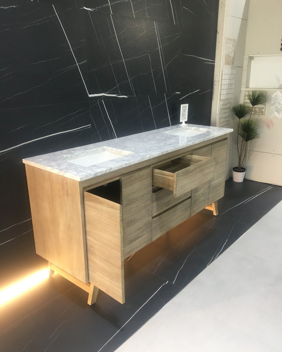 Avanity_Inc's tweet photo. Bathroom For Living Inv has a gorgeous set up in their showroom. If you are in Florida and are in need of a vanity for your home. Then, please stop by the showroom Bathroom For Living and check out the Allie, Austen, Mason and Coventry Collections in person. https://t.co/sjrpayeixu