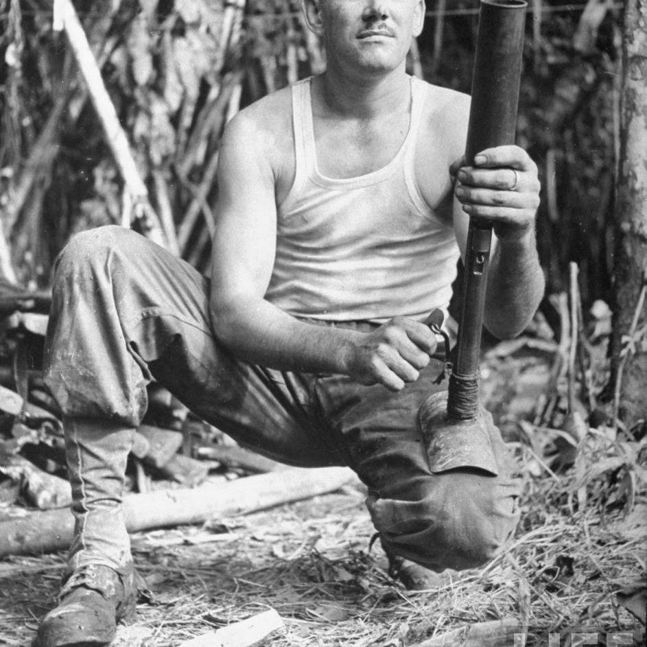 historicfirearm's tweet photo. The Type 89 Grenade Discharger
READ HERE: https://t.co/k3As9xVb8H
A look at the so-called 'Japanese Knee Mortar'.
#History #Militaryhistory #WW2 #WWII #Mortar #supportweapons #weapons #PacificTheatre #kneemortar https://t.co/avMUEfk4EB