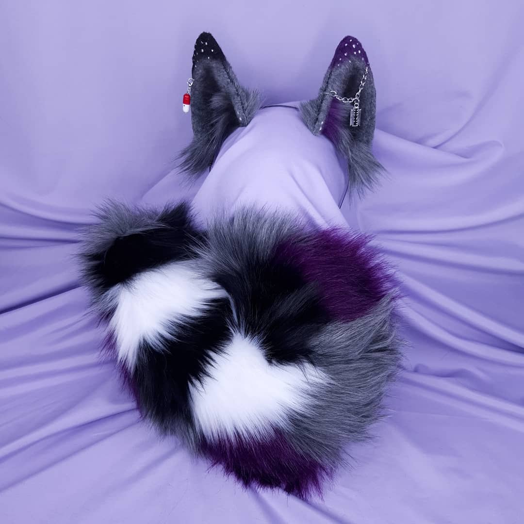 BInfested's tweet photo. Just finished up another round of customs! I'll have more slots open this weekend!
#petgear #neko #catears #cosplay #furry #furryfandom #galaxy #lynx #kitten #batinfested https://t.co/RnPbohWW2d