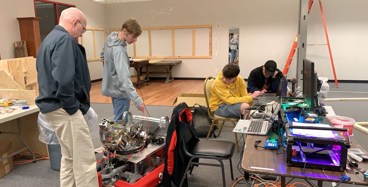 #ForceForChange #firstrise #FIRSTinspires #infiniterecharge #Foxpride <a href="/FRCTeams/">FIRST Robotics Competition</a> <a href="/IllinoisFIRST/">FIRST Illinois Robotics</a> <a href="/yhsfoxes/">Yorkville Foxes</a>