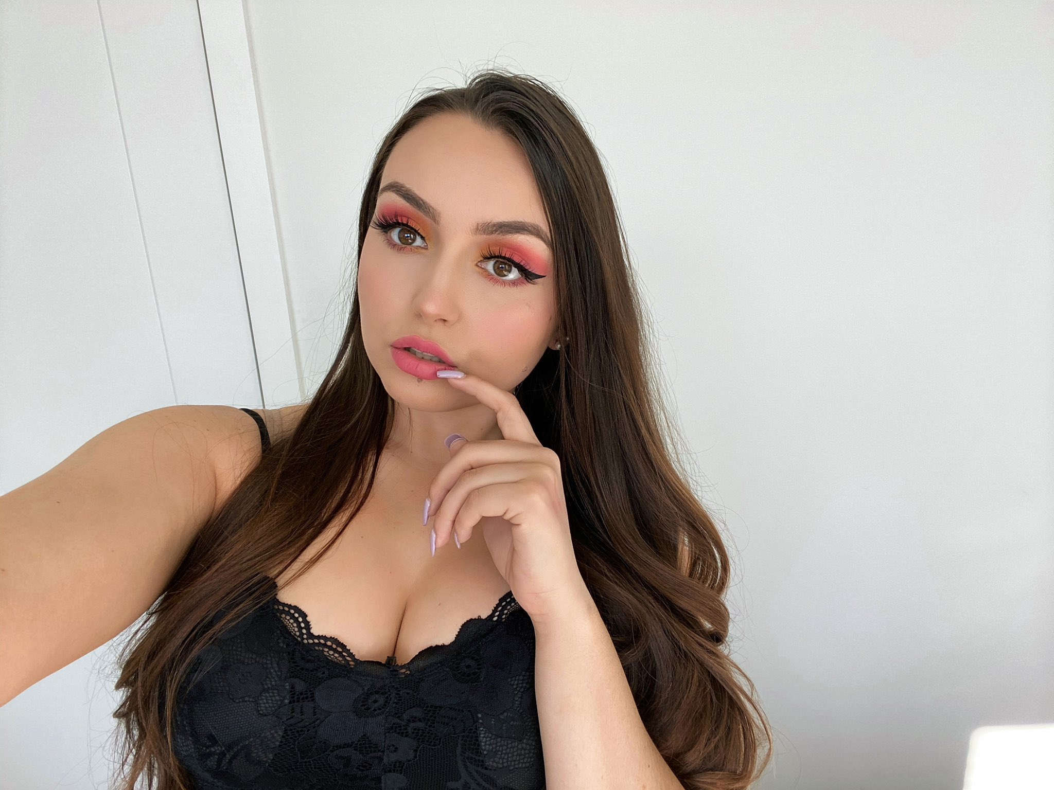 TW Pornstars - 1 pic. Julia Raleigh. Twitter. Makeup Appreciation Post💖🌙. 12:29 AM - 6 Mar 2020