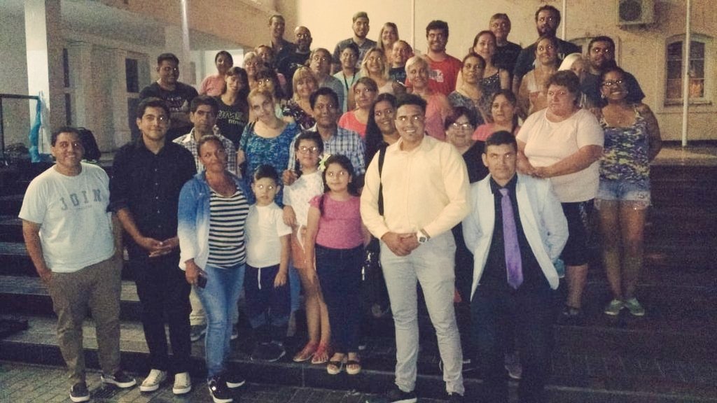 Ismael_LaRioja's tweet photo. Se viene "ÉSTAS MUJERES" una gran puesta en cena con 50 personas entre cantantes, bailarines y actores de la mano del gran artista Miguel Saldaño. Una obra para disfrutar en familia #MesDeLasMujeres #CeparNorte #20M
#DirGeneralOperativa
#DirDePromocionSocial
#InesIntendenta https://t.co/3FROvs6LPb