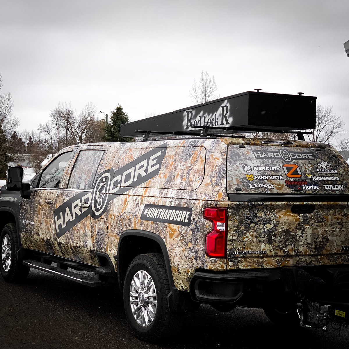 fishingrat's tweet photo. Another @Rod LockR heading out the door on this beautifully wrapped rig for the 2020 tour season! #rodlockr #hunthardcore https://t.co/coKRL5OHeT