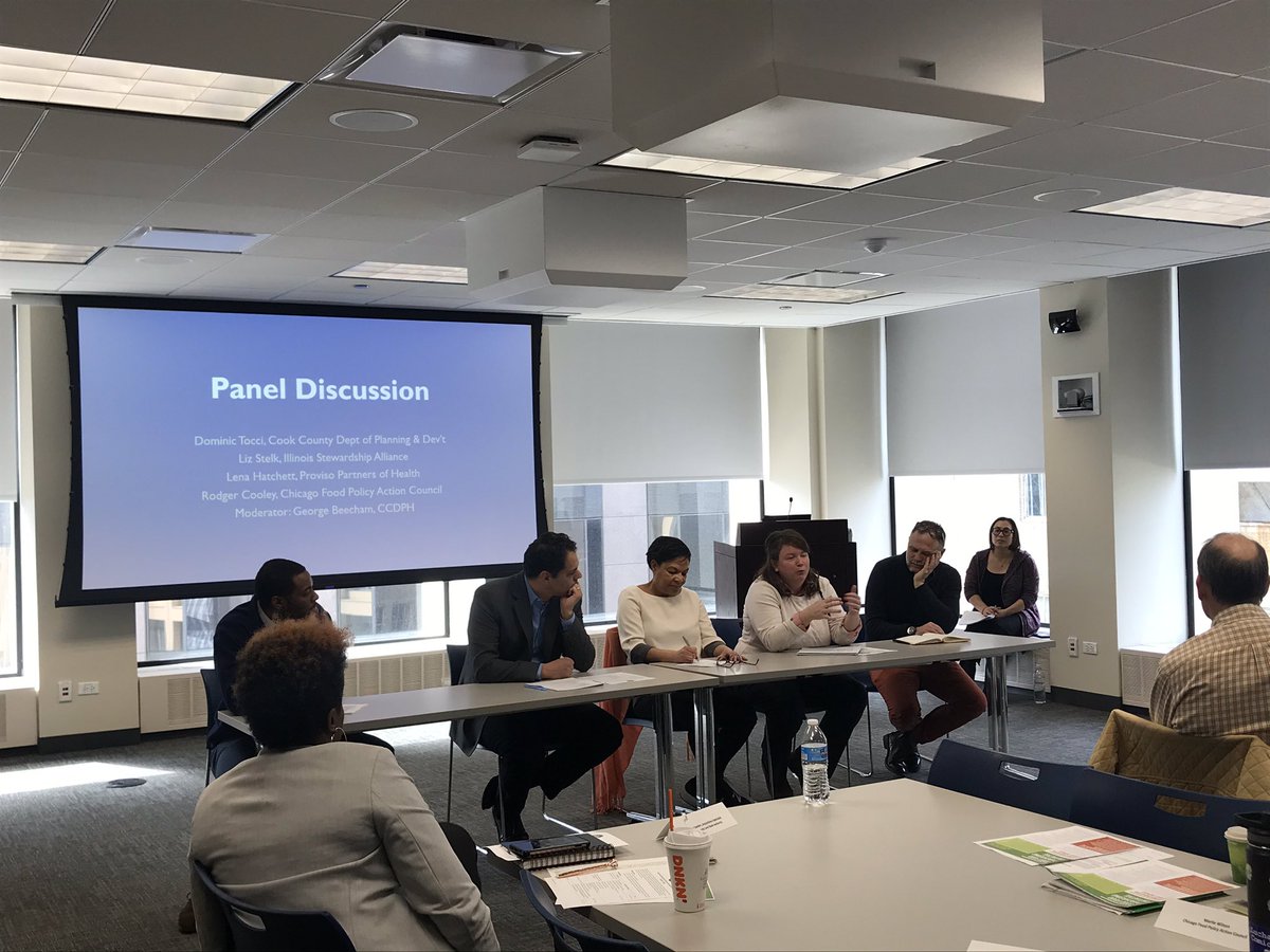 ChiFoodPolicy's tweet photo. Great discussion at today’s Cook County Good Food Task Force about producer outreach around public institutions’ food purchasing with @ProvisoPartners @CookCoHealth @ILStewards @cookcountygov #gfpp #goodfoodpurchasing #foodjustice https://t.co/5HhQlXJrBz
