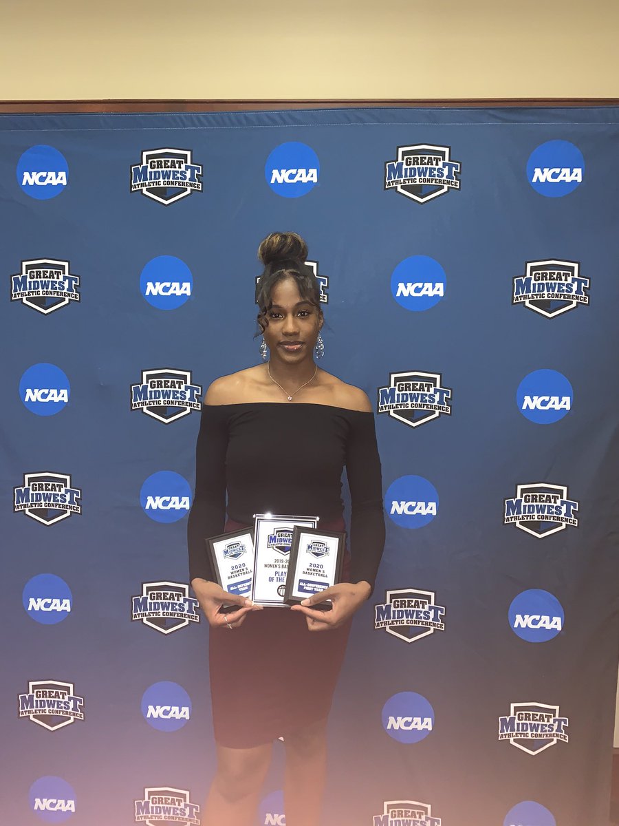 WalshCavsWBB's tweet photo. Sha Carter 
Player of the Year ✔️
First team All-Conference ✔️
All-Defensive Team ✔️ https://t.co/jONct8HqOl