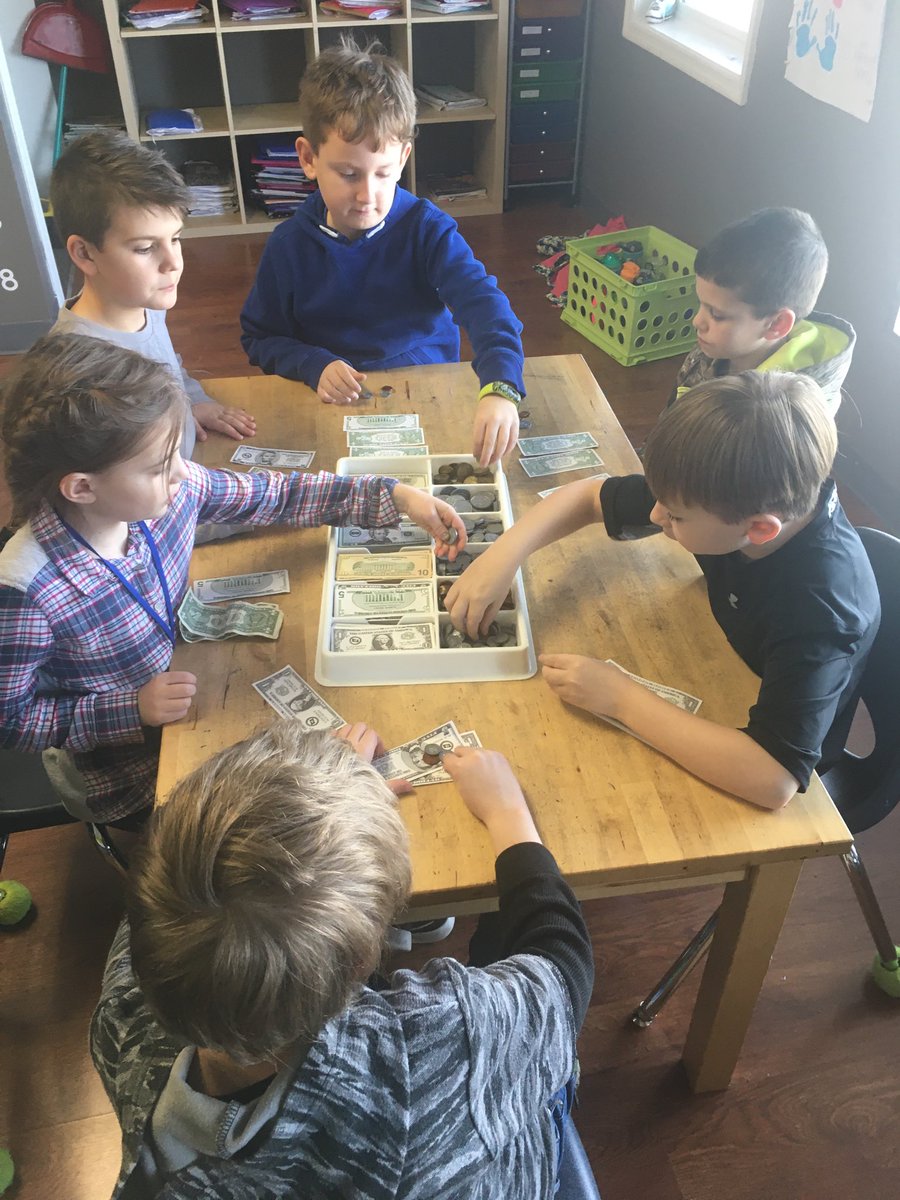 MsFaehr_LPS's tweet photo. Money Exploration in 2nd! https://t.co/60GZlVadAh