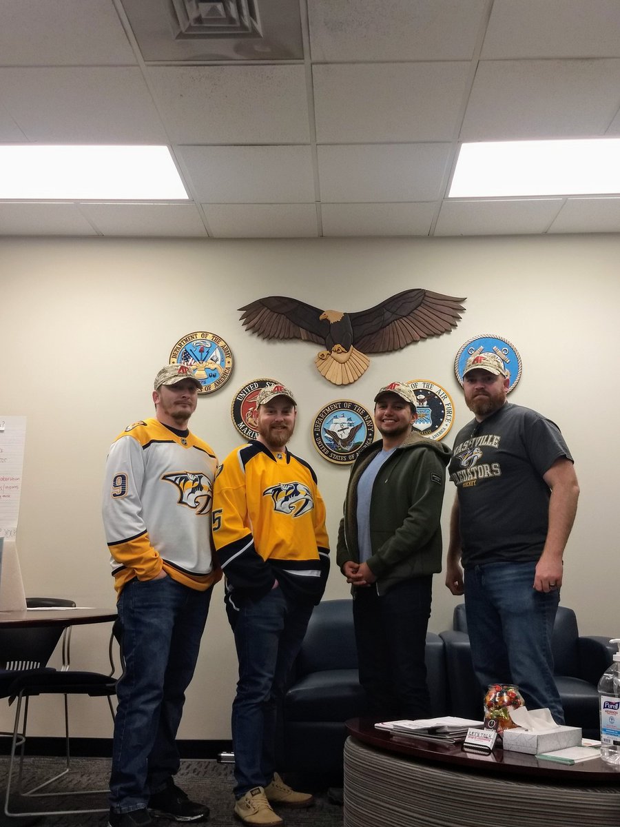 jasmin0224's tweet photo. Four of our Student Veterans attending the Predators game tonight. Big THANK YOU to our PR dept. &amp; the Predators team for the tickets! Military appreciation game! #APSU #peaypix #LetsgoPeay #BeaGov #GovsLead #apsumsc #austinpeay #PredsNHL #NashvilleStrong @PredsNHL @apsumsc https://t.co/oY5Qa4uDls