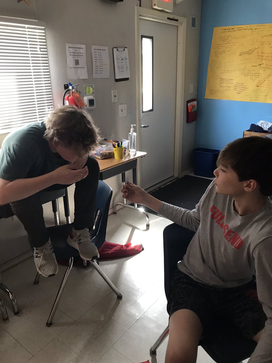 ¡Cuéntame más! Ss doing Picture Talk about characters from Vibra Viral. <a href="/senorwooly/">Señor Wooly</a> <a href="/kilmercougars/">Kilmer Middle School</a>