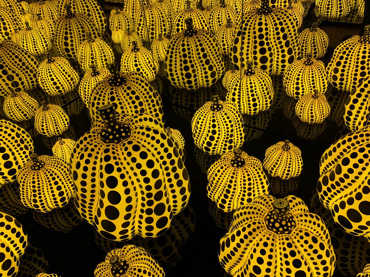 JoshSquintz's tweet photo. Ah yes, there is so much eternal love for all the pumpkins here.
#KusamaNewfields https://t.co/I88JGC9sOI