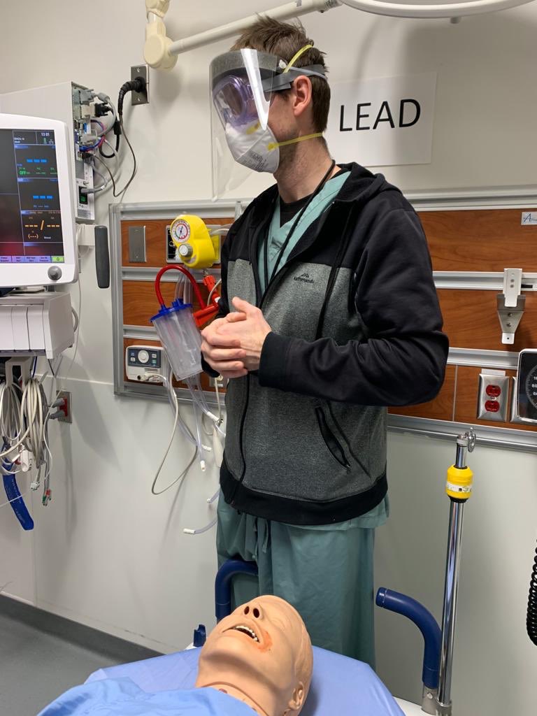 #COVID19 system analysis through sim continued in the St. Mike’s ED today. Ensuring staff safety is top priority while continuing to deliver exemplary patient care.

#simulation #PPE #PatientCare #preparedness 

<a href="/UnityHealthTO/">Unity Health Toronto</a> 
<a href="/UnityHealthEd/">Unity Health Toronto Education</a> 
<a href="/Edu_StMikes/">Education at SMH</a>