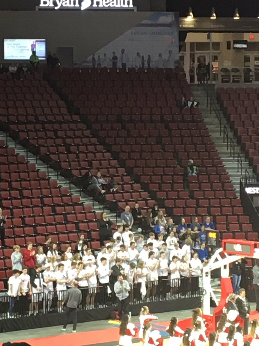 FremontSports's tweet photo. Fremont’s student section vs. Omaha Westside’s student section. #nebpreps https://t.co/TIknIcO9NU