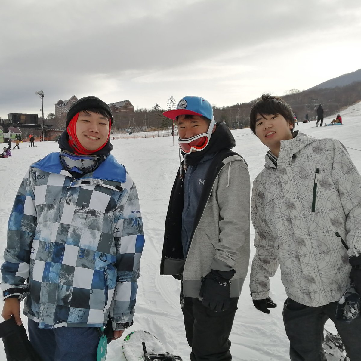 akitasnowboard tweet picture