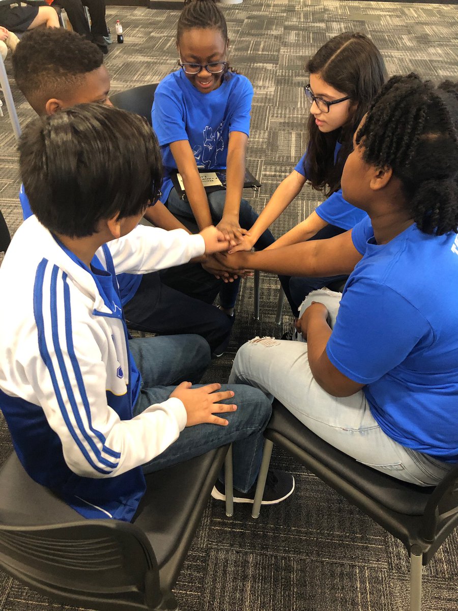 JRThompsonES's tweet photo. We are going to the finals!!! Congrats 5th grade!!!#MISDBOB20 #ThompsonTruth https://t.co/yzB8e8huaM