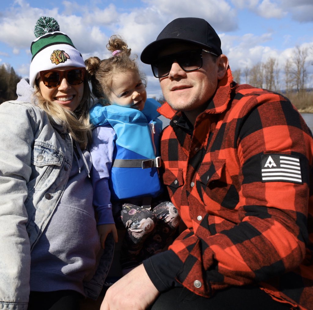 SturgeonSlayers's tweet photo. Voluntary In-kind juvenile day for Yale’s 3rd 🎂 Citizen science is starting at a young age in this house. Also thanks @AubreyMarcus @Onnit for the new jacket 👌 #Conservation https://t.co/rEcmqbtQ4r