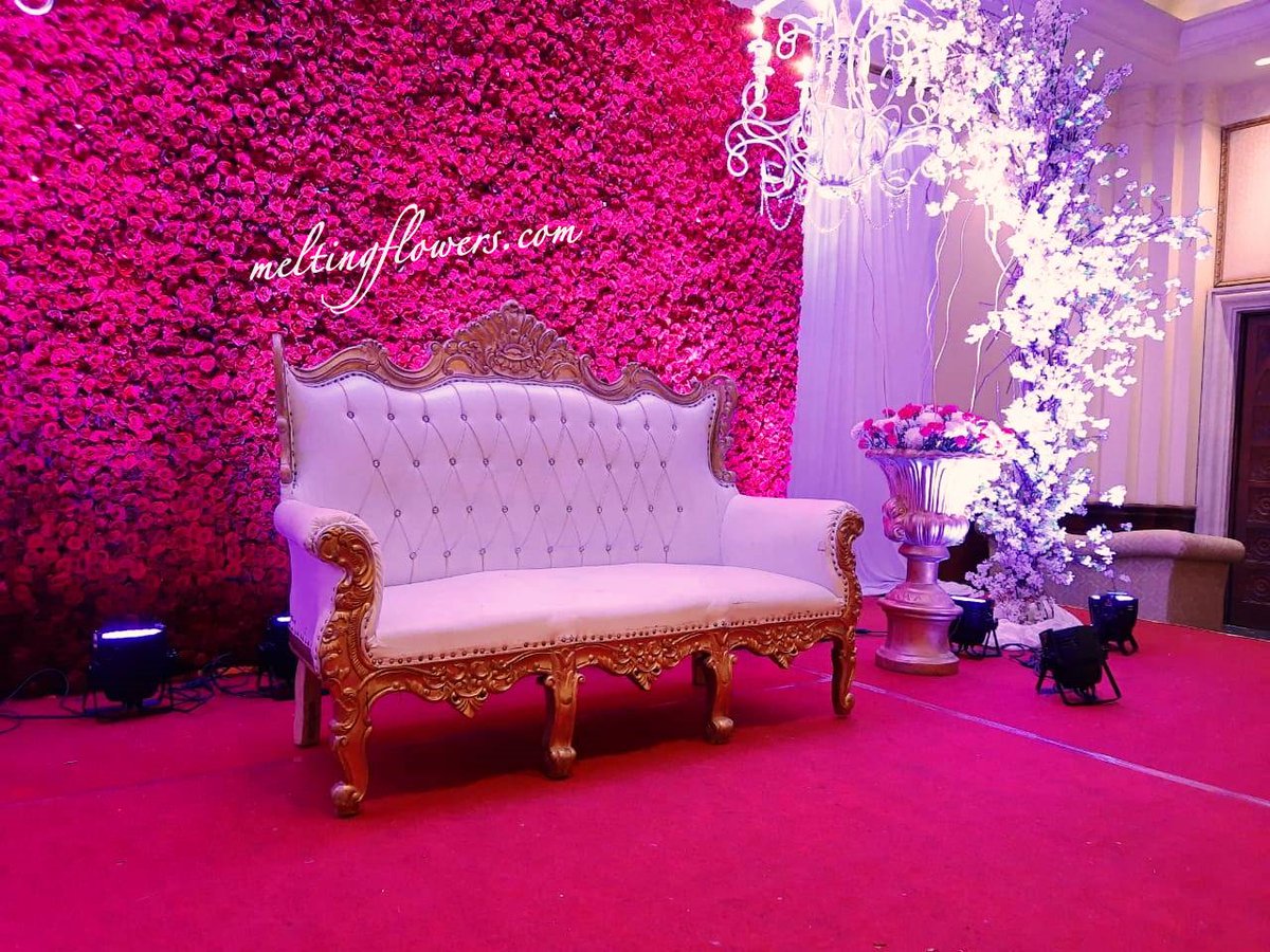 meltingflowers's tweet photo. Recently Decorated Different Backdrop For Wedding Or Reception Events On Trending Theme.
https://t.co/rv5k8O2nhq
#Bengaluru #ThemeWedding #TrendingWeddingTheme #WeddingStage #ReceptionStage #WeddingBackdrop #StageDecoration #BackdropDecoration #EventsBackdrop #Karnataka https://t.co/IJ1iC3QKzm