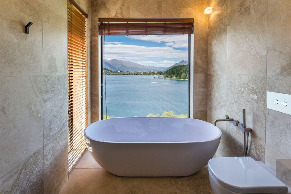 Bookabach tweet media