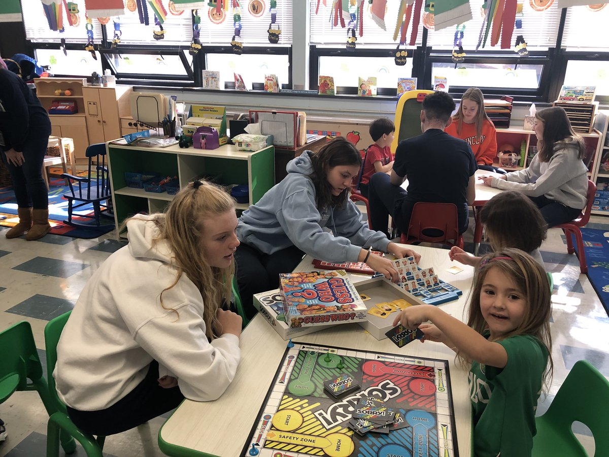 8F playing board games with their Pre-K4 N buddies, today! 🤗 <a href="/SCSprincipal/">St. Catharine School</a>