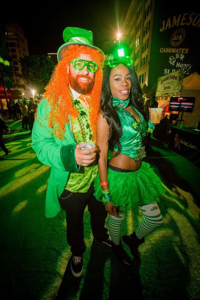 SDBlockParties's tweet image. Top Lucky Things that make #ShamROCK the place to be on Saturday, 3/14:
🍀 #1 St. Patrick’s Day Outdoor Block Party
🍀3 STAGES
🍀 Flowing Green Beer, Craft Beer, Stein + Craft Cocktails pouring all night

Tickets: bit.ly/38nsk6N 
Prices increase Friday, 3/13 at MID!