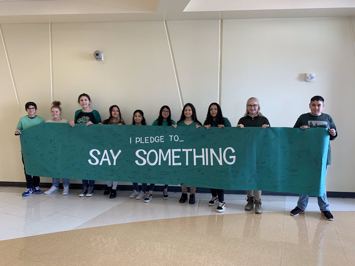 FoxMeadowHSD2's tweet photo. “Say Something” lessons this week taught our students the importance of reporting safety concerns! #WeAreFMMS #embraceandempower 
We Pledge to Say Something
#SaySomethingWeek #SaySomething https://t.co/YqwDIAbZ4n