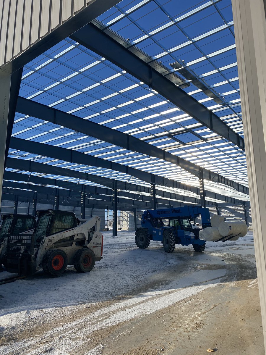 MichelleFalling's tweet photo. Sunny expansion view from  #bobcatcompany in Litchfield,MN. #hiringsoon 👀https://t.co/KMXxEgi5Vx 👀 https://t.co/bugmxtiRba