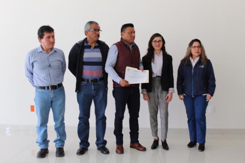 Hoy Sentinum a través de la Lic. Estefanía Rueda García dió una plática en <a href="/Cd_Mujeres_Hgo/">Ciudad de las Mujeres</a> sobre Derechos Laborales como parte de nuestro compromiso de apoyar a las mujeres a conocer los derechos que les asisten.