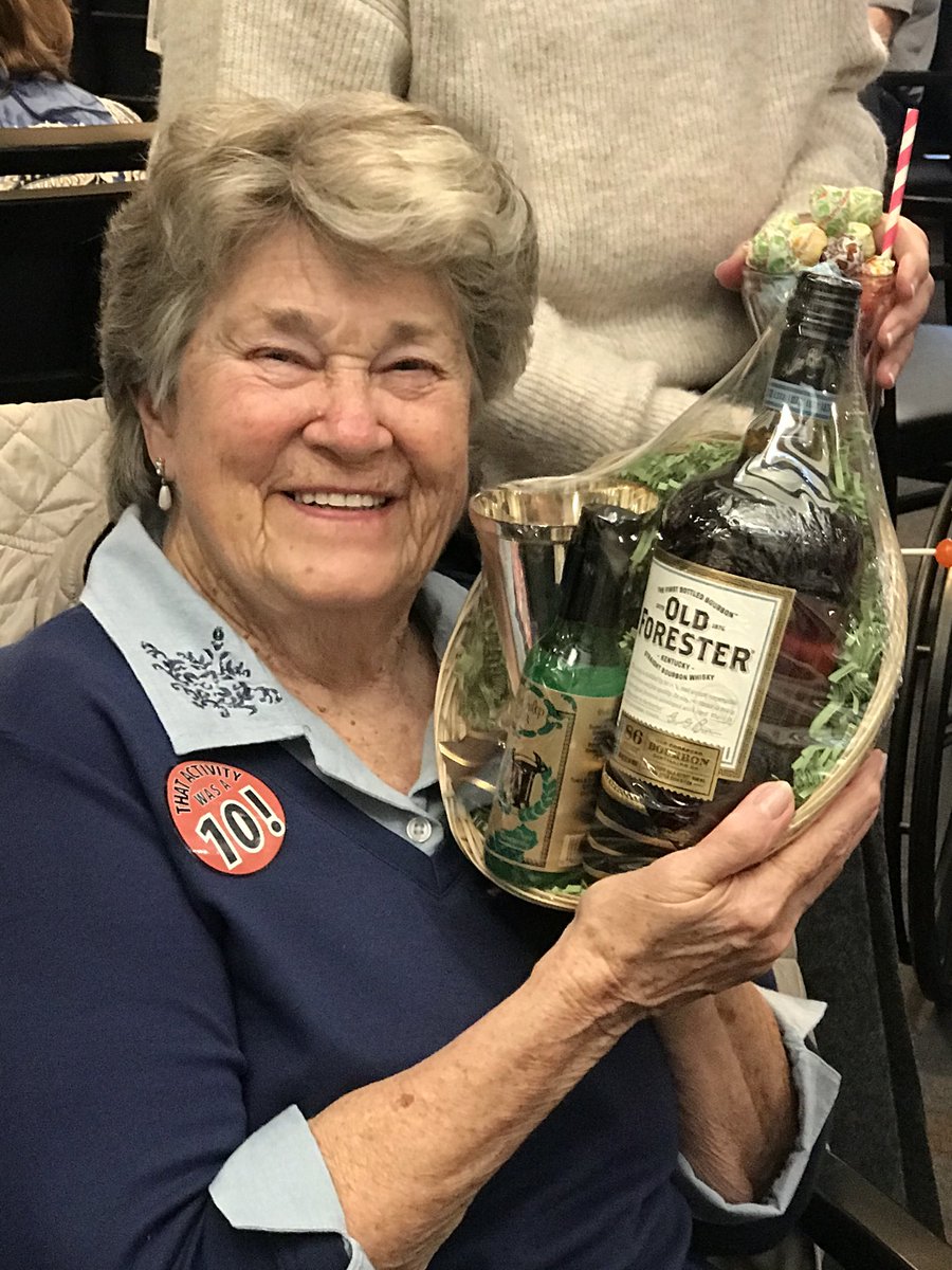 ForestSpringsHC's tweet photo. Jean was the lucky winner of our door prize tonight! #FamilyNight #SKYCloud9 https://t.co/ptTG95TvWW