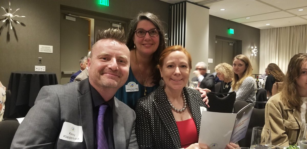 PajaroValleyUSD's tweet photo. #PVUSD well represented at @SHFBSantaCruz Annual Awards Dinner. This is all about caring for the wellbeing of our community.
@PajaroValleyUSD.
#StarlightElementary
@AptosHigh
@mlrod32
@thegreenscene3 https://t.co/HNw5HvcSyU