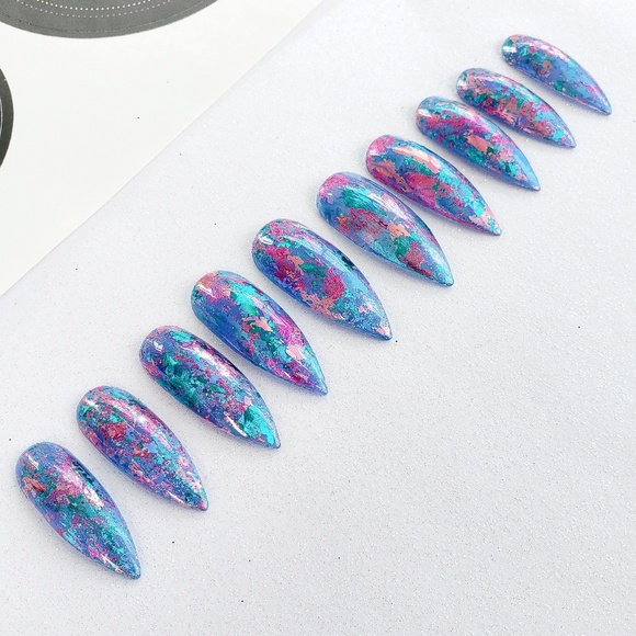 CurvedMyWay's tweet image. So good I had to share! Check out all the items I'm loving on @Poshmarkapp from @CurvesOns #poshmark #fashion #style #shopmycloset #curvessparkle: posh.mk/8tnq2JNfC4