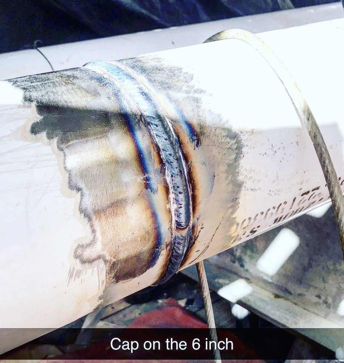 MainlinersWeld's tweet photo. If there’s one thing I’m willing to bet on, it’s myself 💰💰💰👨🏽🏭🔥👌🏼
#MainlinersWelding #MWA #MainlinersWeldingAcademy #MainlinersIsWhereItsAt #TexasWelder #PipeWelder #ComboWelder #WeldLife #SMAW #GTAW #Welding #WeldingPorn #WelderNation #HTX #WeldingSchool #AWS #WeldingCareer https://t.co/HZKj3hF0Qm