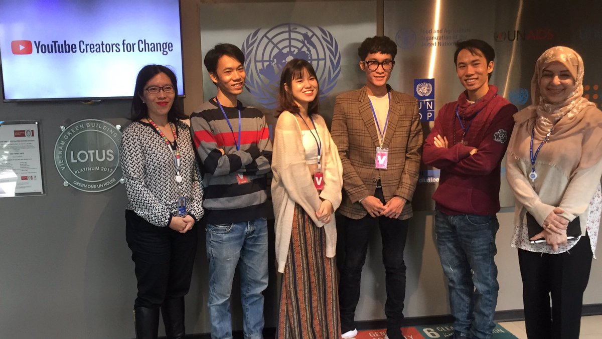 CatherinePhuong's tweet photo. Exciting morning with @YouTube stars from #Vietnam 🇻🇳 1977Vlog &amp; Tizi Dic Lep who will work w/ @UNDPVietNam @UNDPasiapac on 🙋🏻‍♀️#empowerment &amp; #CyberBullying #creatorsforchange @ytcreators #FunFriday #SDG5 #genderequality https://t.co/8kgmmfhEUK
