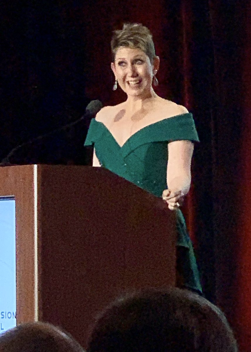 mjhayesTV's tweet photo. Words are difficult to come by when a lifelong friend is honored for defending the business you love. @Hearst TV SVP, News @BarbaraMaushard is so deserving of the RTDNF Leadership Award. Who would have believed the road ahead from our humble beginnings in Peoria? #RTNDF https://t.co/7nUgMh2Gph