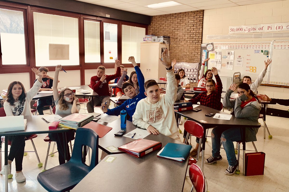 mathismythANG's tweet image. Maximum participation from my period 9 class today ☺️