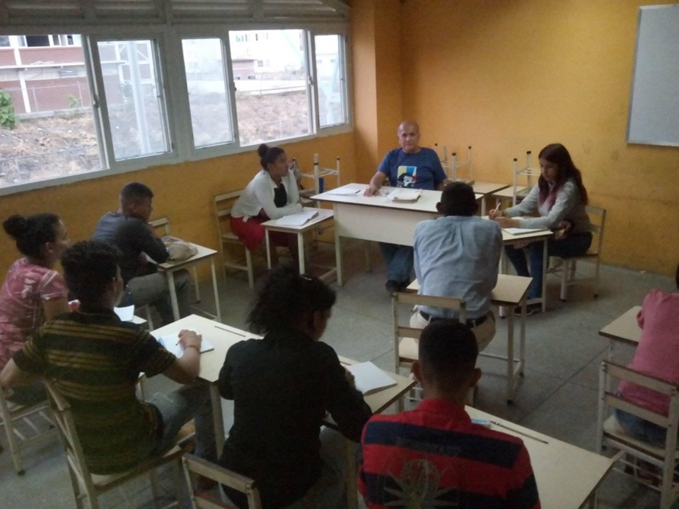 Con nuestros ambientes de clases activos, seguimos Venciendo: Misión Ribas Ciudad Tavacare - Barinas <a href="/JuanFrias4F/">Juan Frias</a> <a href="/Arturobastidas1/">Arturo Bastidas</a> <a href="/AnaLara85578940/">Ana Lara</a>