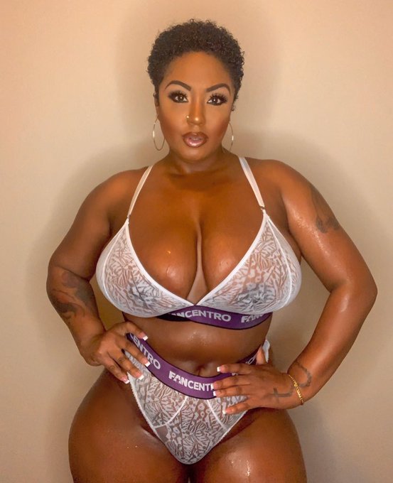 I never wear white 😩 how does this lingerie look on me ? 😈💜 watch it come off 💦 ➡️ https://t.co/m3V2nQkwbW<a href="/tag/tbt"class="tags"><span>#tbt</span></a><a href="/tag/throwback"class="tags"><span>#throwback</span></a><a href="/tag/thursdayvibes"class="tags"><span>#thursdayvibes</span></a>