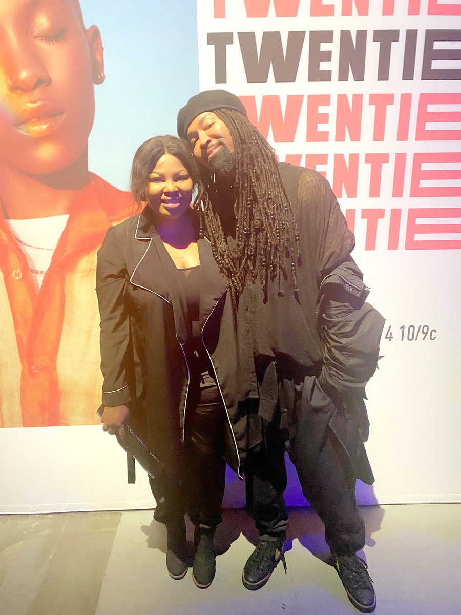 oghenekaroitene's tweet photo. The other night @TWENTIESonBET premiere with the incredible @tytryone
#TwentiesOnBET #ParamountStudios #TvShows #OghenekaroItene #Tytryone https://t.co/mdggx22dMD