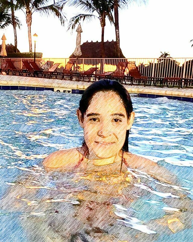 ellaemblog's tweet photo. Little things that make you happy , a nice sunset and jacuzzi .much needed ❤️❤️❤️ 📸 by @nietosoundproducer  #sunset  #jacuzzi #doral #miami #newyorkerinmiami #palmtrees  #happyplace #nietosoundproducer #jessiynieto #ellaemblog #blogger  #monathair #caleña https://t.co/f8ZPFAZEAy https://t.co/U2A5wwi7wn