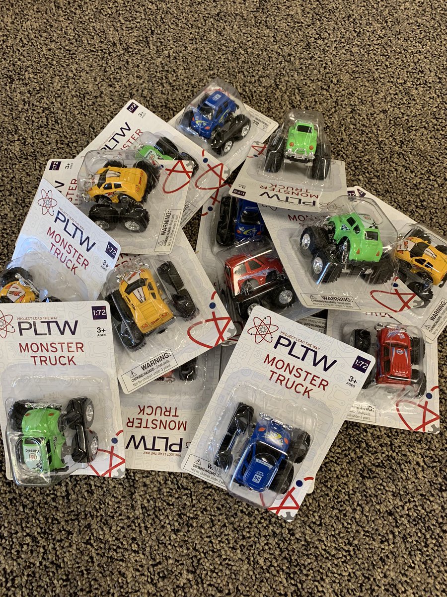 iustevens's tweet image. 2nd gr:something BIG is coming your way! #colorandtexture #pltw #pltwlaunch #WeAreTriTitans #shscpride