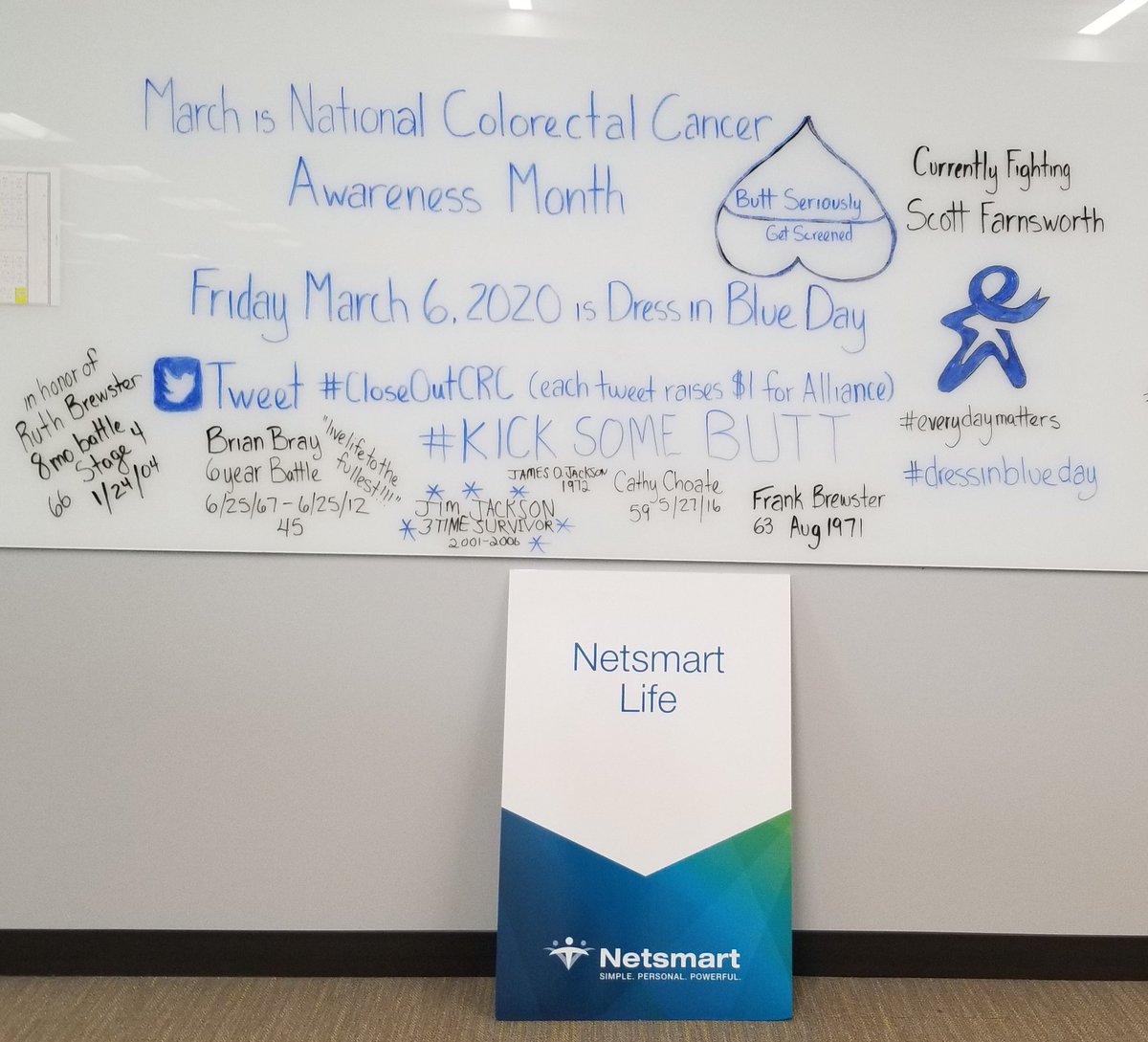 TT_40s's tweet photo. @CCAlliance #CloseOutCRC #DressInBlueDay #Netsmart #EveryDayMatters #NetsmartLife pledging to wear my Blue Converse the entire month of March.  In honor of my Mom Stage 4-8 month battle.  Her #ButtSeriouslyGetScreened request has saved mine and my siblings lives 💙 5 and counting https://t.co/nkUR42ByGy