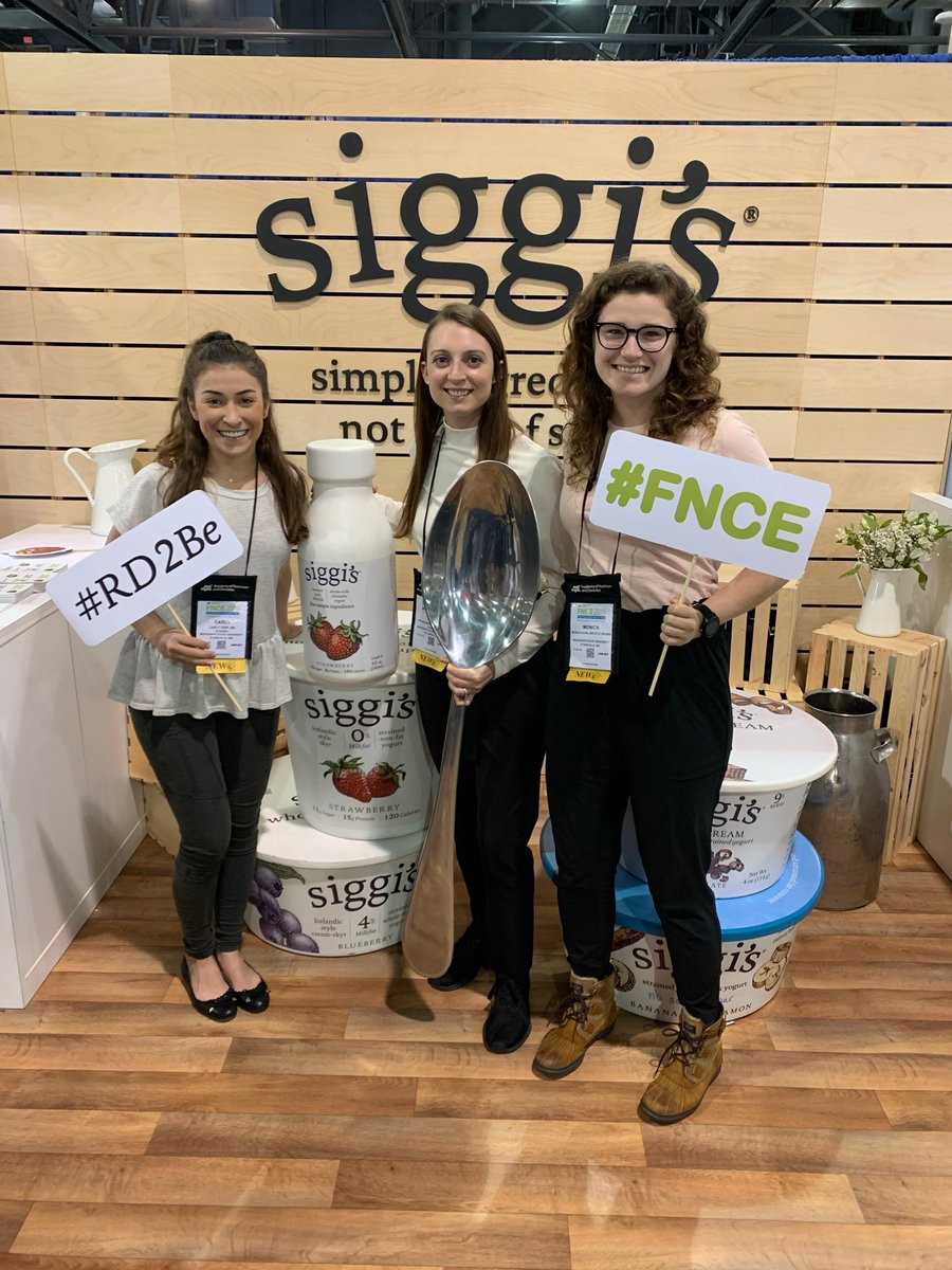 Throwback Thursday: Our interns Lisa, Carly and Monica attended the Expo event at the FNCE conference back in October.