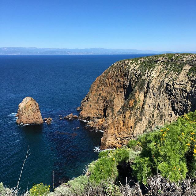 JustGoTravelSt1's tweet photo. Happy 40th birthday to our nation’s 40th National Park! If you have yet to visit, be prepared to take in all the stunning beauty of these coastal islands without the typical national park crowds. Ranking as the least visited national park in California doesn’t mean this park… https://t.co/89SRPbbrnq