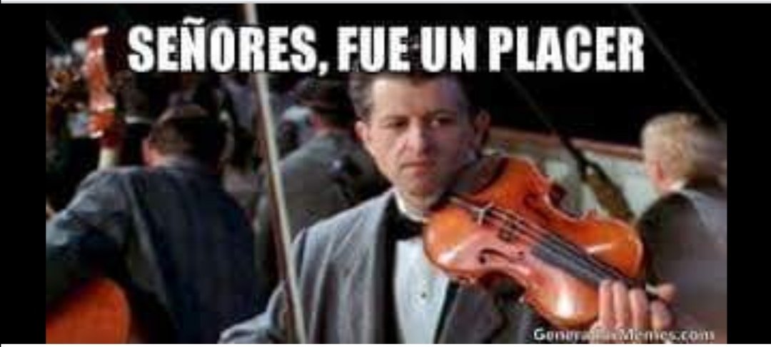 Los productores autodespidiendose en estos momentos: #SpotifyAwards